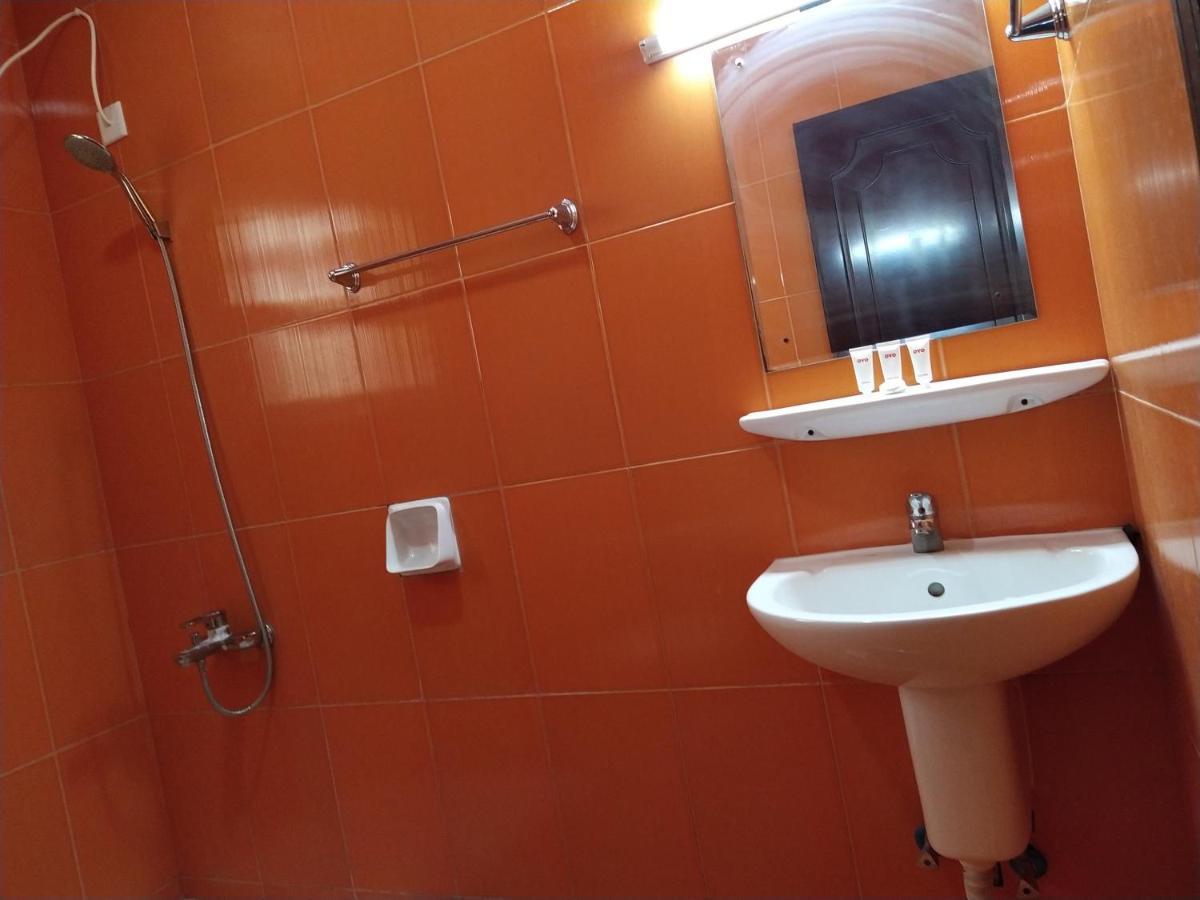 Super Oyo 107 Al Areen Hotel Apartments Shahiq Экстерьер фото